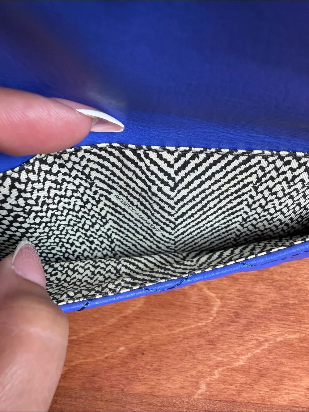 Rebecca Minkoff NWOT Cobalt Blue Quilted Leather Zip Around Wallet Wristlet